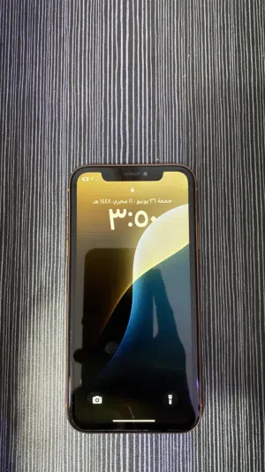 Apple iPhone XR 64 GB in Al Dakhiliya