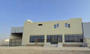مخزن ومعرض للايجار بركاء-Warehouse and showroom for rent in Barka