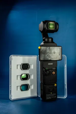 للبيع كاميرا DJI Osmo Pocket 3 الاحترافية   DJI Osmo Pocket 3– Premium Portable Camera With SD Card