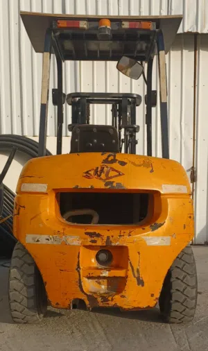 Forklift Available for Rent, Heavy duty Forklift for Rent, Warehouse Forklift Available for Rent