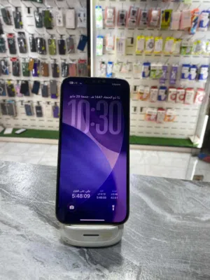 13برو ماكس نظيف الهاتف