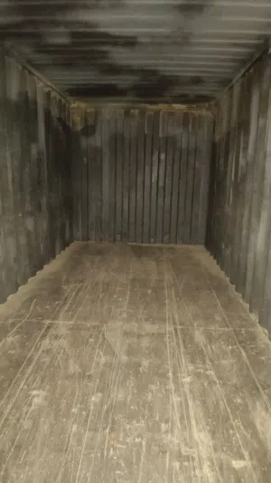 حاويات شحن