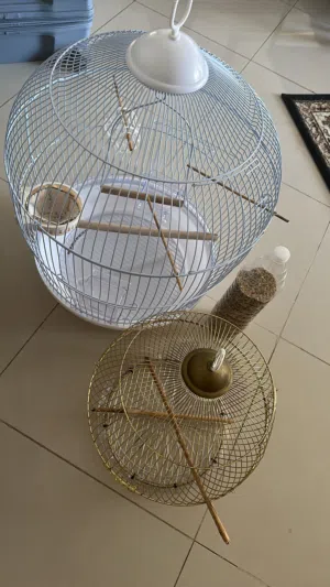 قفص طيور كبير + قفص صغير مجانا +1 كيلو من طعام الكناري