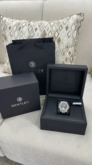 ساعة بنتلي للبيع