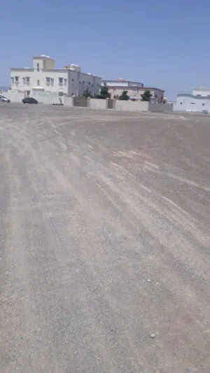 سكن طلاب للبيع والبناية