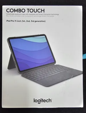 logitech Comb9 Touch Keyboard for Ipad 11 pro