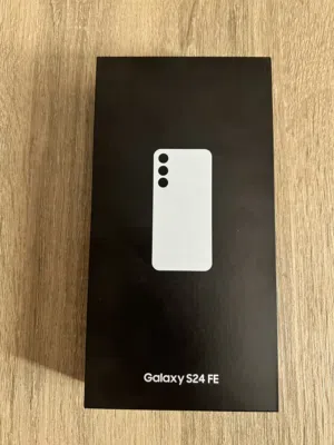 Samsung S24fe 256 gigabit white color with box