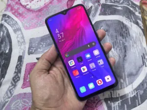 Oppo Reno Z (8gb/256gb) Dual Sim - PTA Approved - oled display