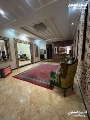 فيلا واجهتين  بعد الجمارك وكلية الاسنان  للبيع