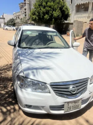Used Nissan Sunny in Tripoli