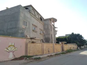 قصر في طريق النهر VIP