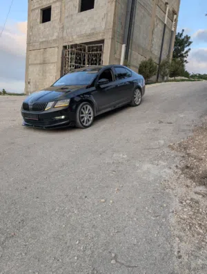 سكودا اوكتافيا 2017