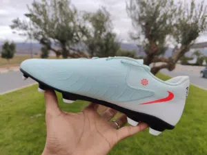 Nike Phantom GX Club FG Neuf Pointure 43 Adultes Mint/Bright Crimson Original*سبرديلة Nike Phantom G