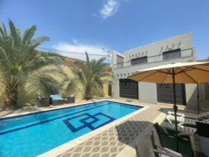 2 Bedrooms Chalet for Rent in Jordan Valley Al Rama