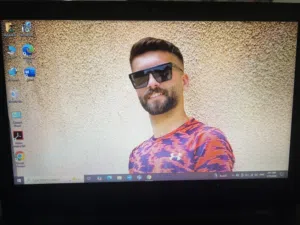 جهاز لاب توب بحالة ممتازة