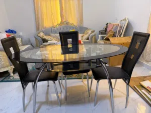 Home center dinning table with 4 chair for sale