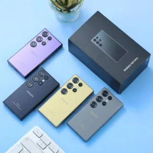 عايز تلفون تقشر بيهو و ما عندك حق  الأصلي ما عليك وفرنا ليكم جهاز Samsung S26 Ulltra Mini كوبي