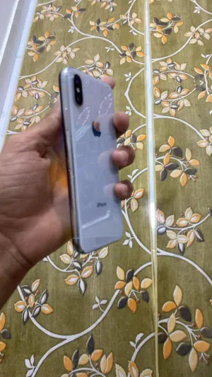 Apple iPhone 8 256 GB in Basra