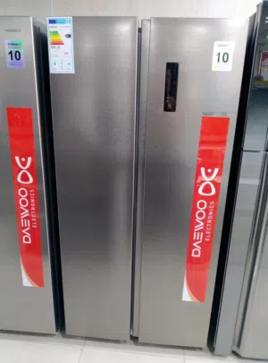 ثلاجة دايو إنڤيرتر ( كوري تجميع الصين ) سايد باي سايد ستانلس ستيل ثقيل ( توفير طاقة ) بسعر متميز