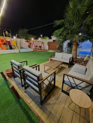 4 Bedrooms Chalet for Rent in Al Batinah Barka