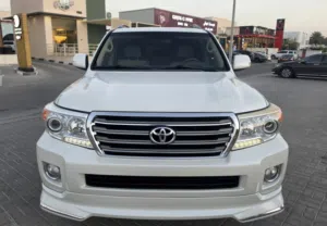 Oman Car Land Cruiser 2015 V8 4.7