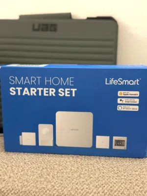 للبيع طقم البيت الذكي LifeSmart Starter Set (جديد بالكرتون) – تحكم كامل ببيتك من موبايلك!