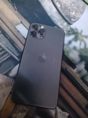 Apple iPhone 11 Pro 64 GB in Salt