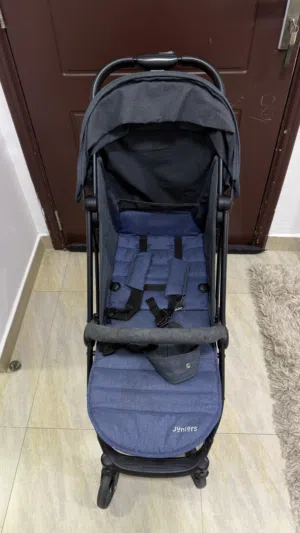 عربة اطفال استخدام بسيط