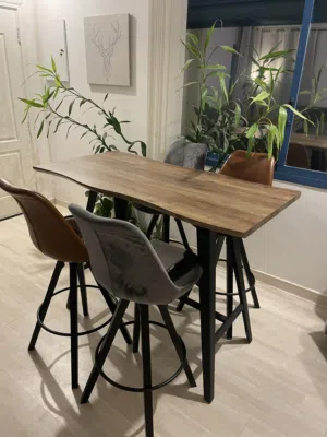 Modern High Dining Table with 4 Chairs – Excellent Condition