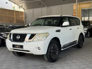 Nissan Patrol SE