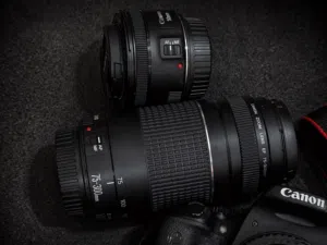 للبيع كاميرا Canon EOS 650D بحالة ممتازة،