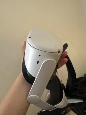 META QUEST 2 -Advanced All-In-One Virtual Reality Headset-256GB