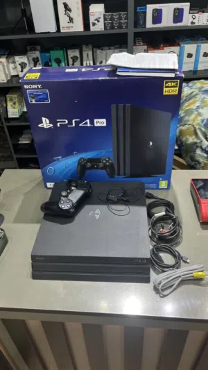 PlayStation 4 PlayStation for sale in Al Dakhiliya