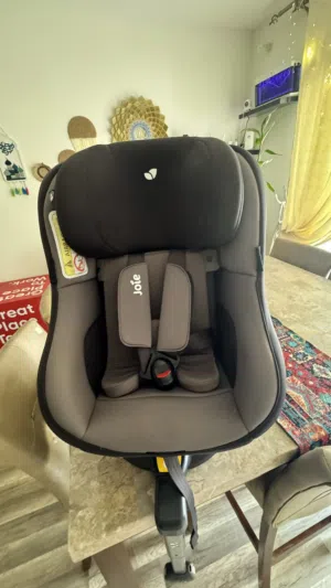 Car seat from mamas and papas