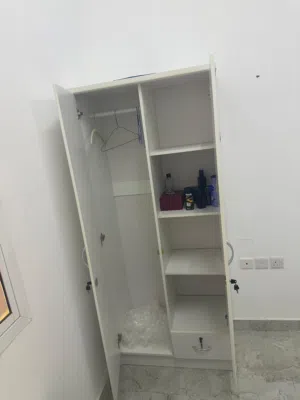 كبت دولاب نظيف