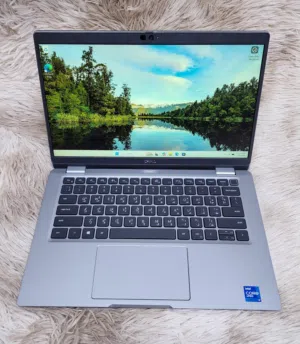 Dell 5320 Laptop i7-11th 32gb built-in ram 512gb NVME ssd Touchscreen FHD display iris xe graphics