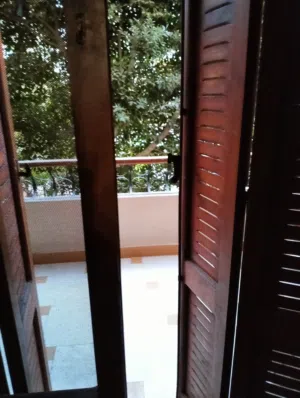 للبيع  ارضى مرتفع بالحى الأول في (منطقة الفيلات) +جاردن خاص+جراج خاص +مدخل خاص بخلاف المدخل الرئيسي