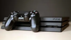 PS4 (PRO) -1TB -بلاستيشن 4 برو في حالة ممتازة  شبه جديد + 10 الاعاب + 1 تحكم كوبي