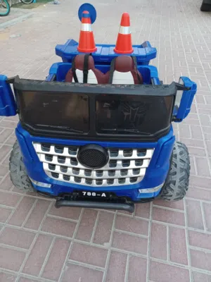 Four wheel have duty truck