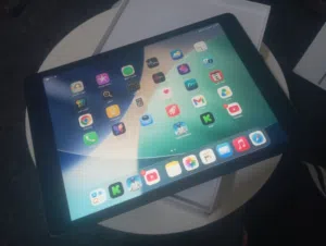 Apple iPad 9 64 GB in Tripoli