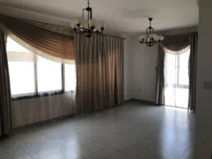 250 m2 5 Bedrooms Villa for Sale in Muscat Al Khoud