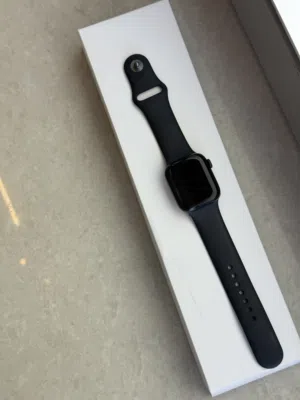 Apple watch S7 41mm used