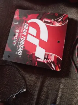 بلايستيشن 4 سليم اصدار 12/52مستعمل استعمال سنتين