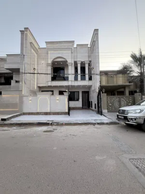 للبيع دار سكني فول درجة اولى 160 م واجهة 8 في السيدية لدى شركتنا حصراً الاعتماد الهندسي للعقار