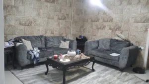 طقم كنب وطاولات للبيع