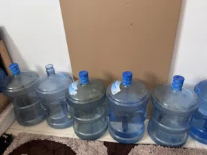 جالونات مياه
