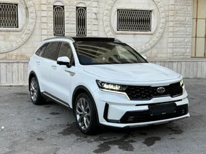 Used Kia Sorento in Hebron