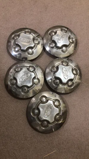 للبيع طوس دورية
