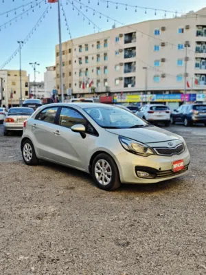 KIA RIO HATCHBACK 2013