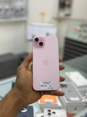 iPhone 15 Plus 128 GB Smooth working phone